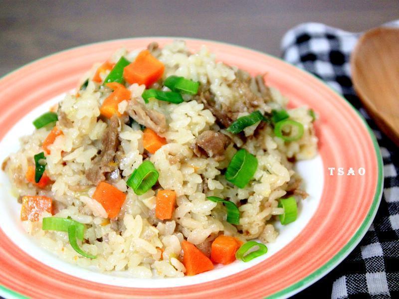 蔬菜豬肉炊飯