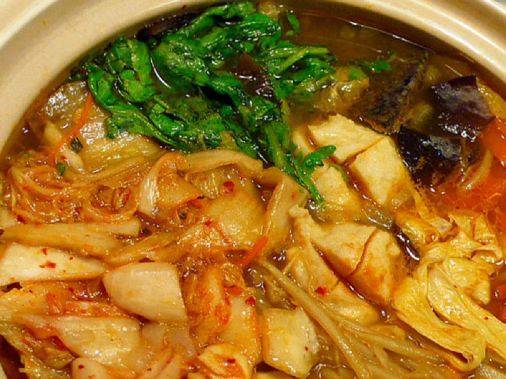 砂鍋泡菜魚骨