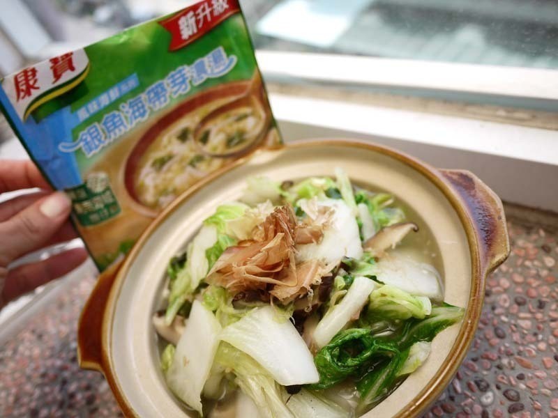 銀魚燴白菜