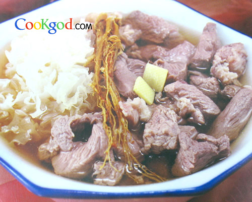 銀耳太子參燉鹿肉