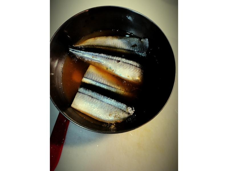 電鍋化骨秋刀魚