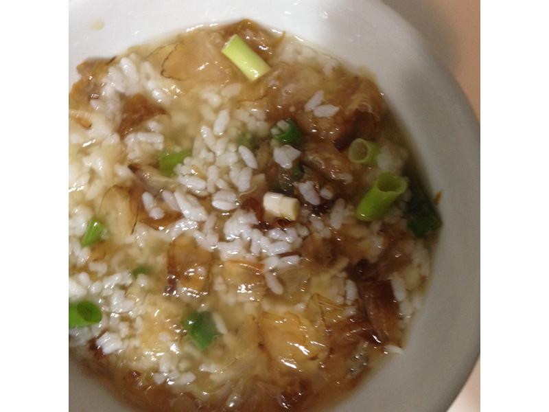 日式醬油柴魚片湯泡飯