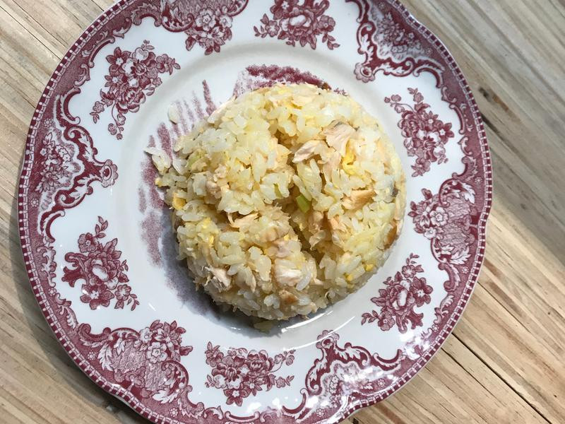 鮭魚蛋炒飯