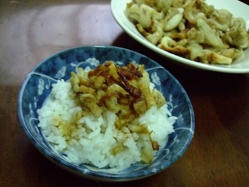 豬油渣拌飯