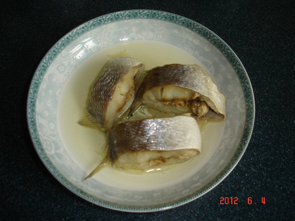蒸咸味海魚肉