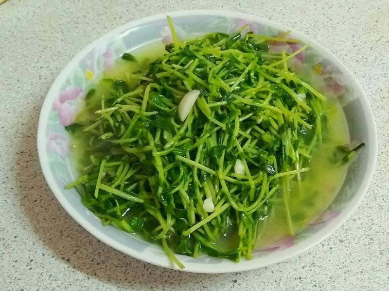 清炒豌豆苗