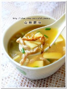 蟲草花豆腐湯