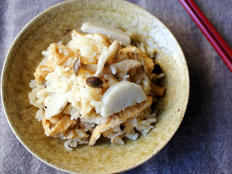 里芋豆皮炊飯