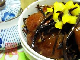 干蕨菜燉肉皮