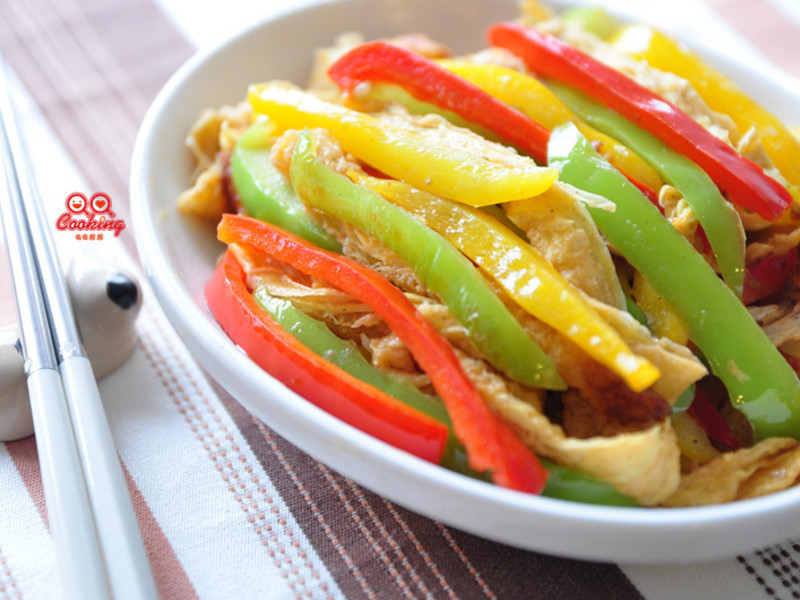 豆皮炒三椒