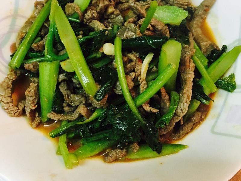 芥藍(lán)牛肉絲