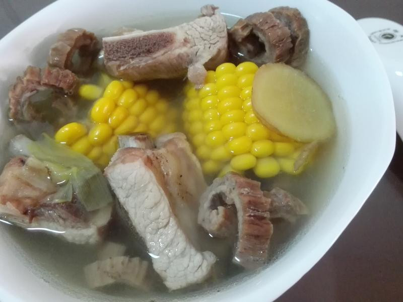 魚肚排骨湯