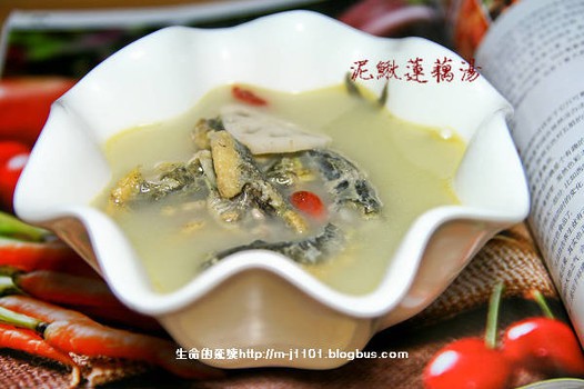 泥鰍蓮藕湯