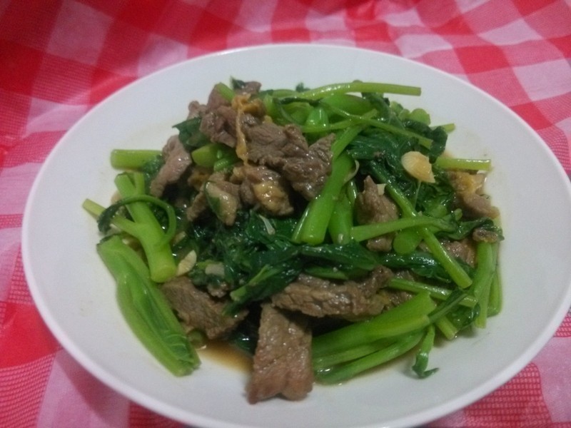 芥藍(lán)炒牛柳
