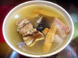 補(bǔ)氣降糖的北芪黃鱔湯