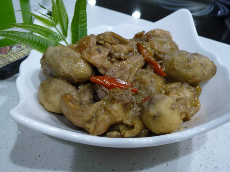 芋艿醬燒雞腿