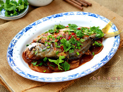 白蘿卜燒鯧魚
