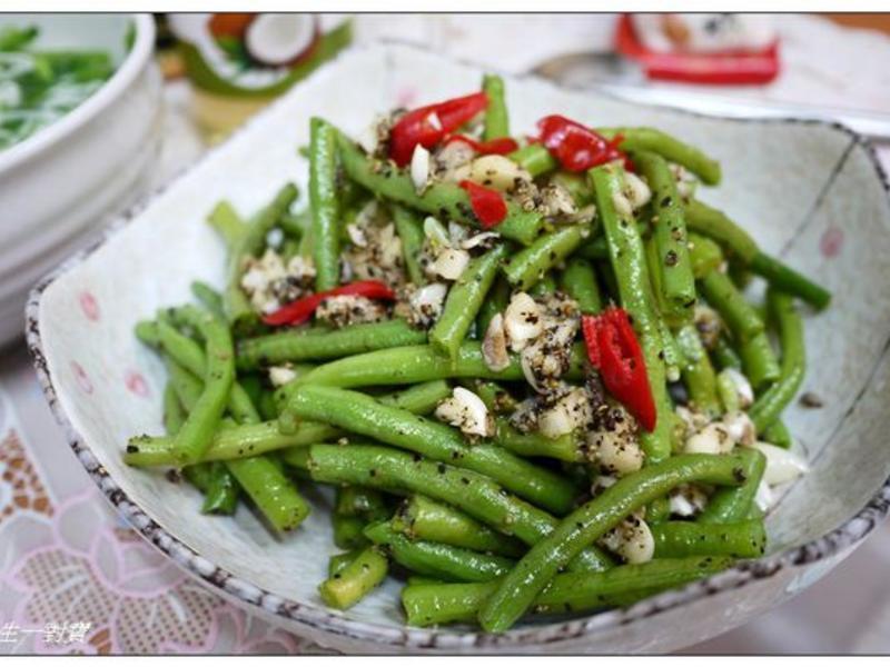 銀河雙椒豇豆佐蒜椰香醬(涼拌菜豆)