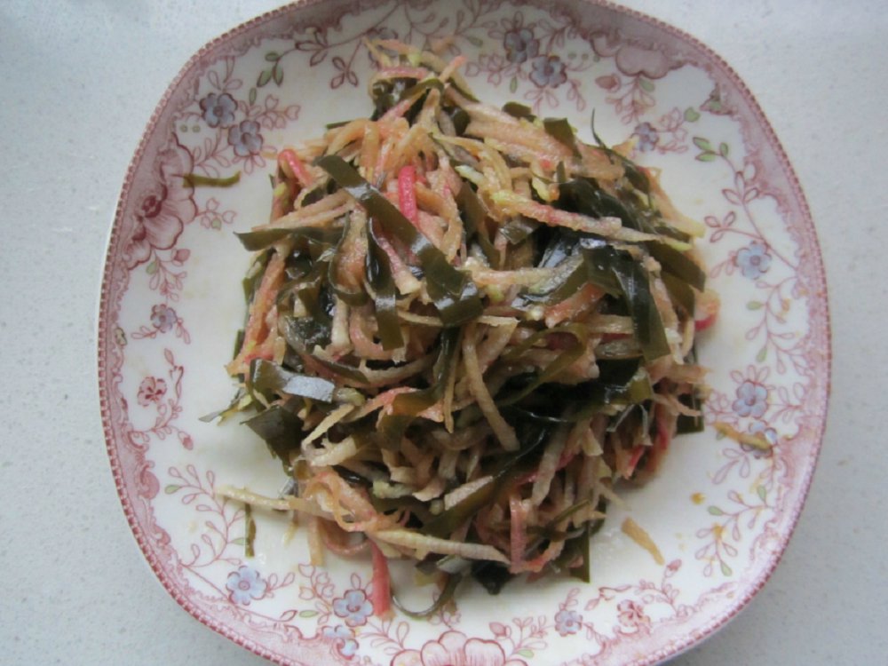 心里美蘿卜海帶