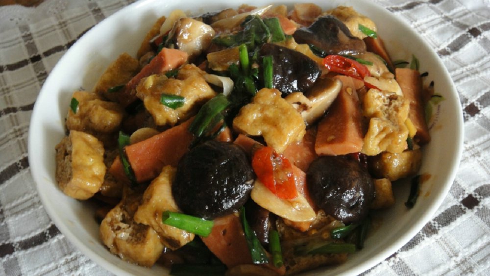 香菇燜油豆腐