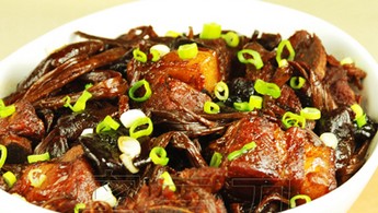 茶樹菇燒肉