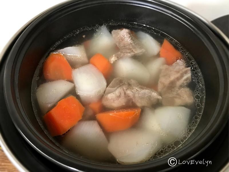 龍骨大頭菜蘿卜湯