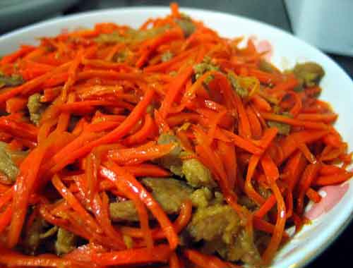 胡蘿卜炒肉片