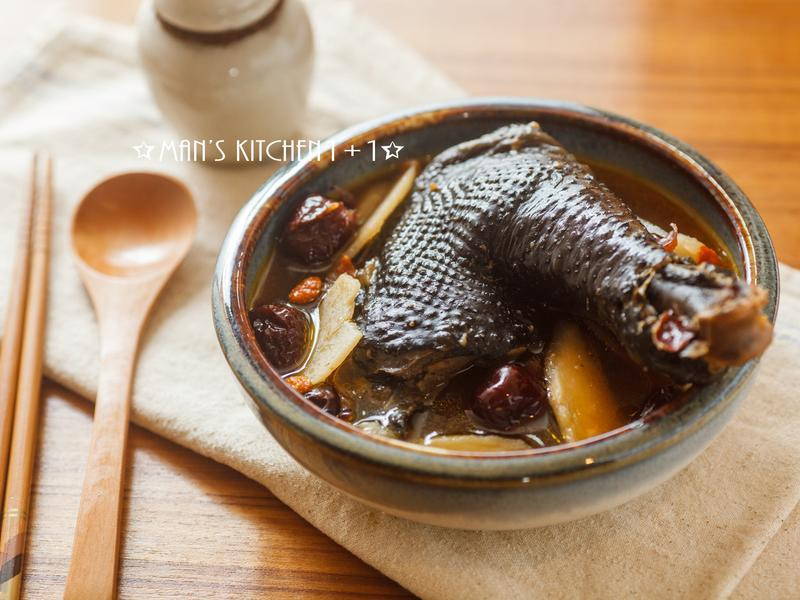 紅棗淮山雞湯