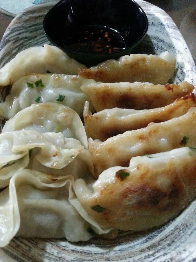 蝦肉蟹味菇煎餃