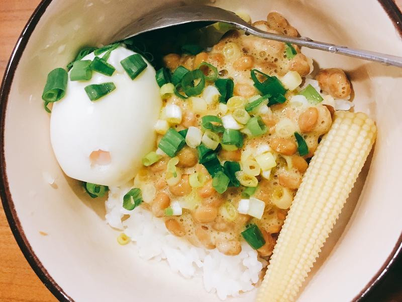 納豆雞蛋拌飯