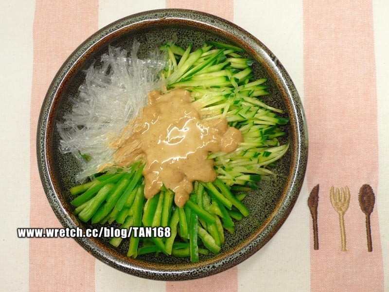 麻醬翠綠拌洋菜