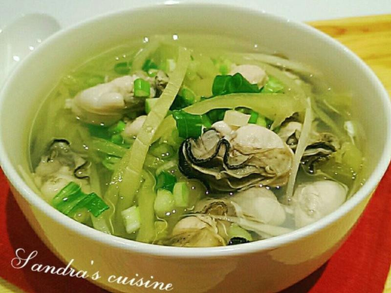 咸菜鮮蚵湯