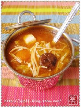 辣白菜豆腐湯