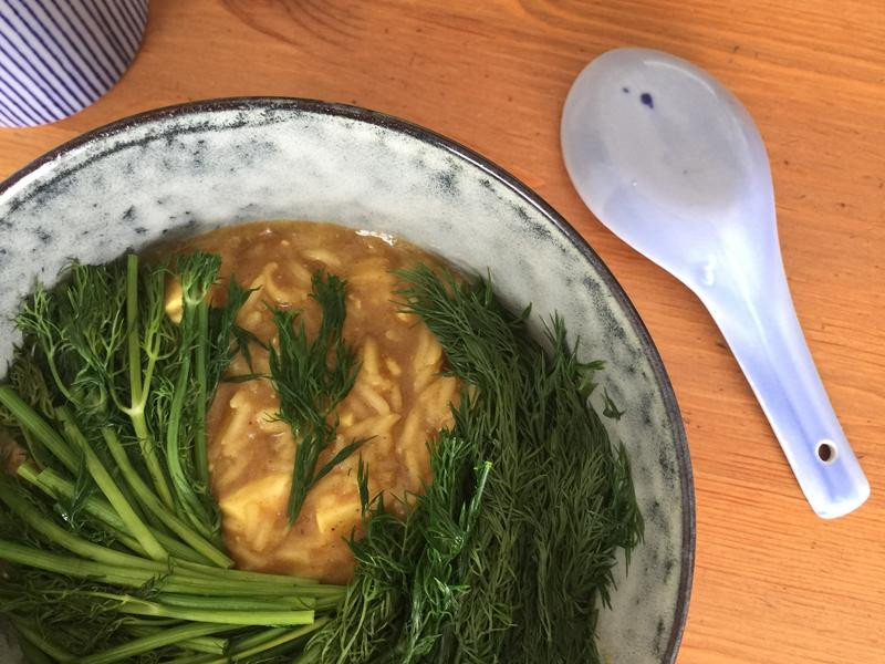 茴香雞肉咖喱飯