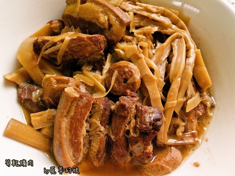 黑糖筍干爌肉