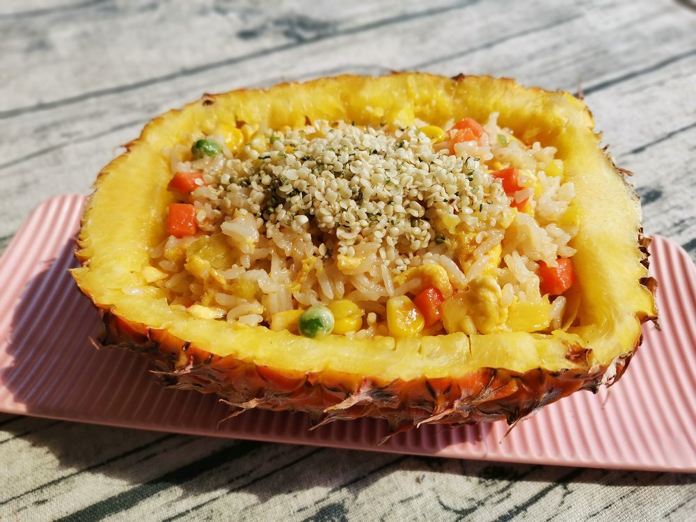 火麻菠蘿炒飯