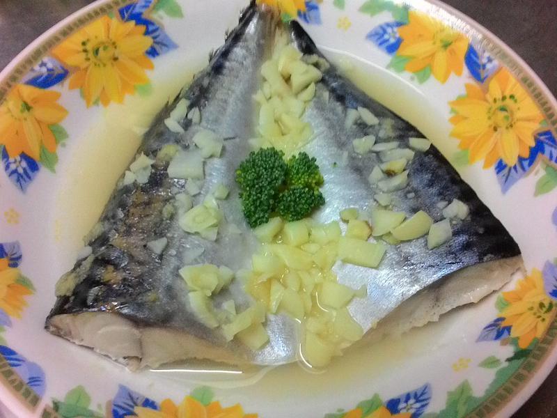 檸檬蒸鯖魚(yú)
