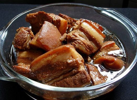 鹵 肉
