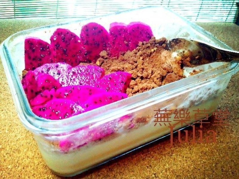 火龍果巧克力棉花糖慕斯