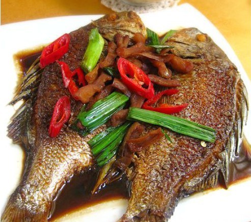 紅燒鯽魚