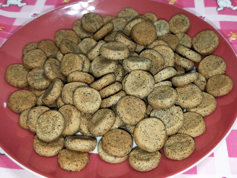 腰果栗子芝麻餅