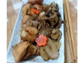 舞菇牛蒡雞腿燒