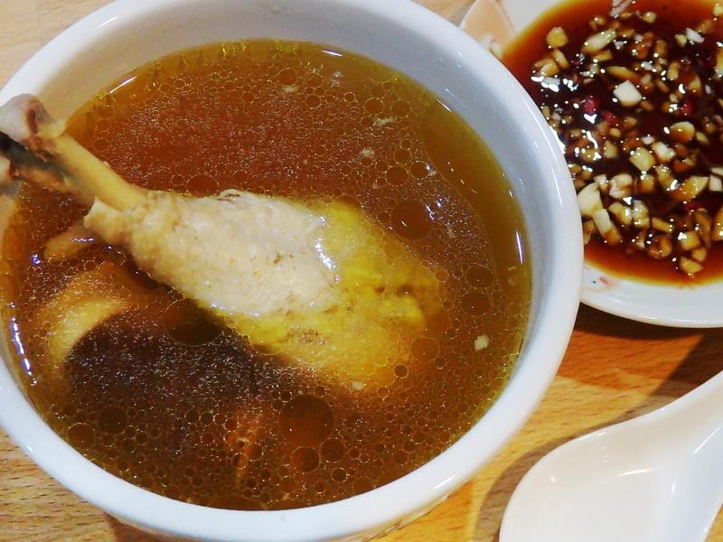 燉補人參雞湯
