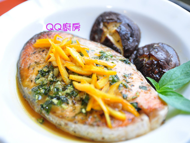 橙香意式香料烤鮭魚(yú)