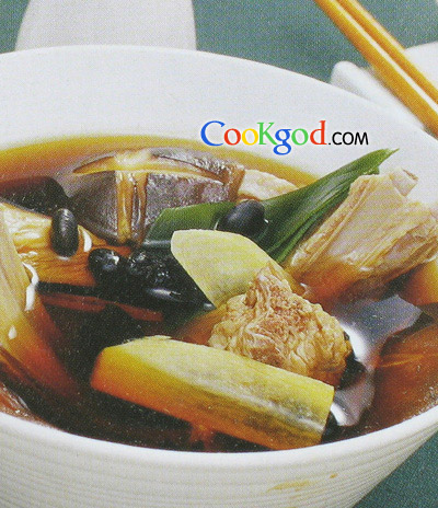 首烏羊排湯