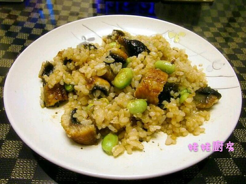 鰻魚炒飯