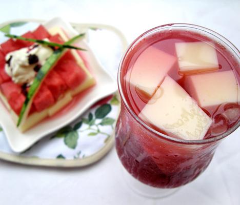 布丁楊梅飲+水果魔方