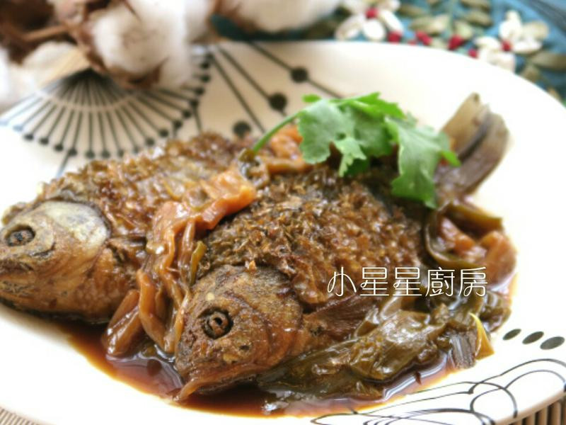 蔥燒鯽魚