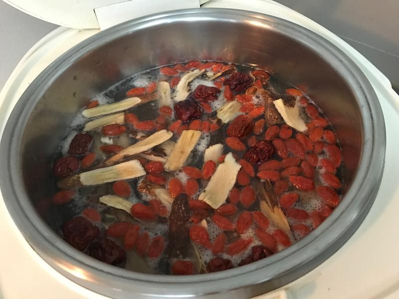 當歸豬心湯