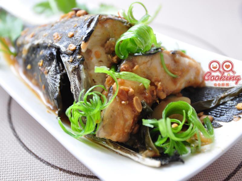 豆鼓味噌鱘龍魚頭